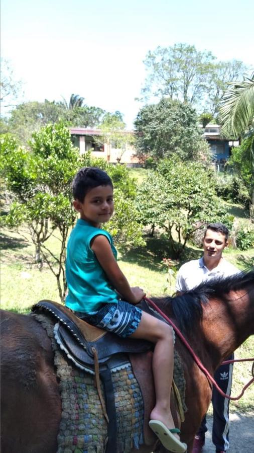 Pousada Recanto Águas Vivas Turvo dos Gois Exterior foto
